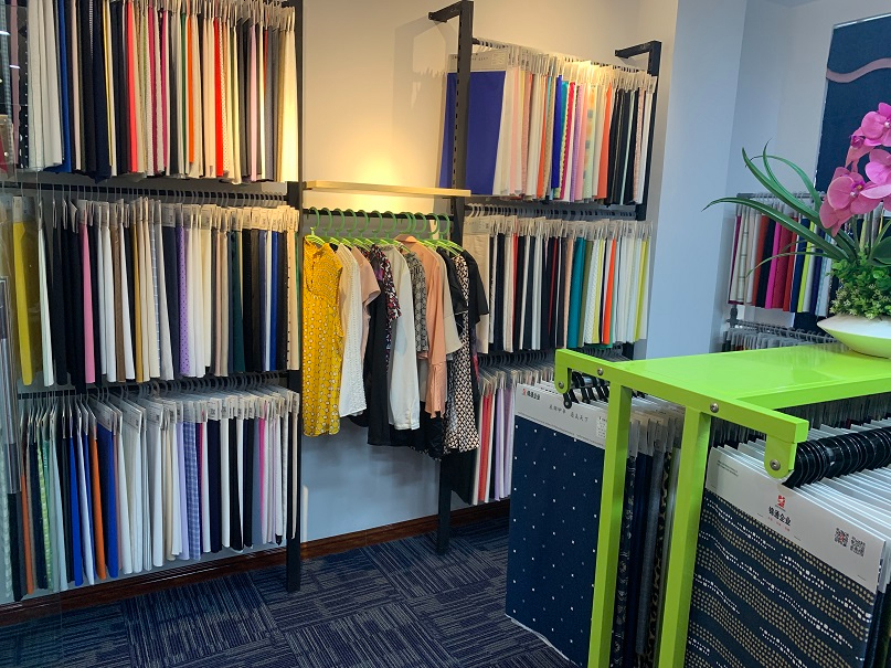 新品展示區(qū)